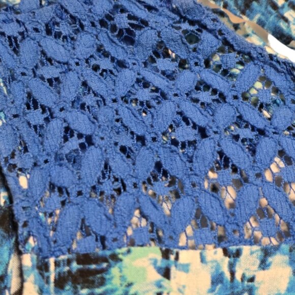 Womens 3X Penningtons V Neck Tie Die Blue and White Tank Smoke Free Pet Free - Picture 2 of 7